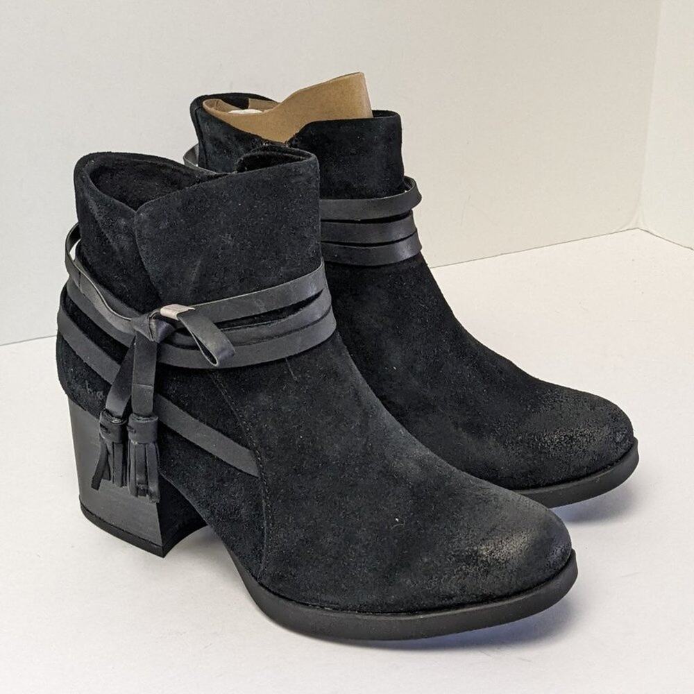 Born Amber Ankle Boots, Black Leather, Women's 6.5 M